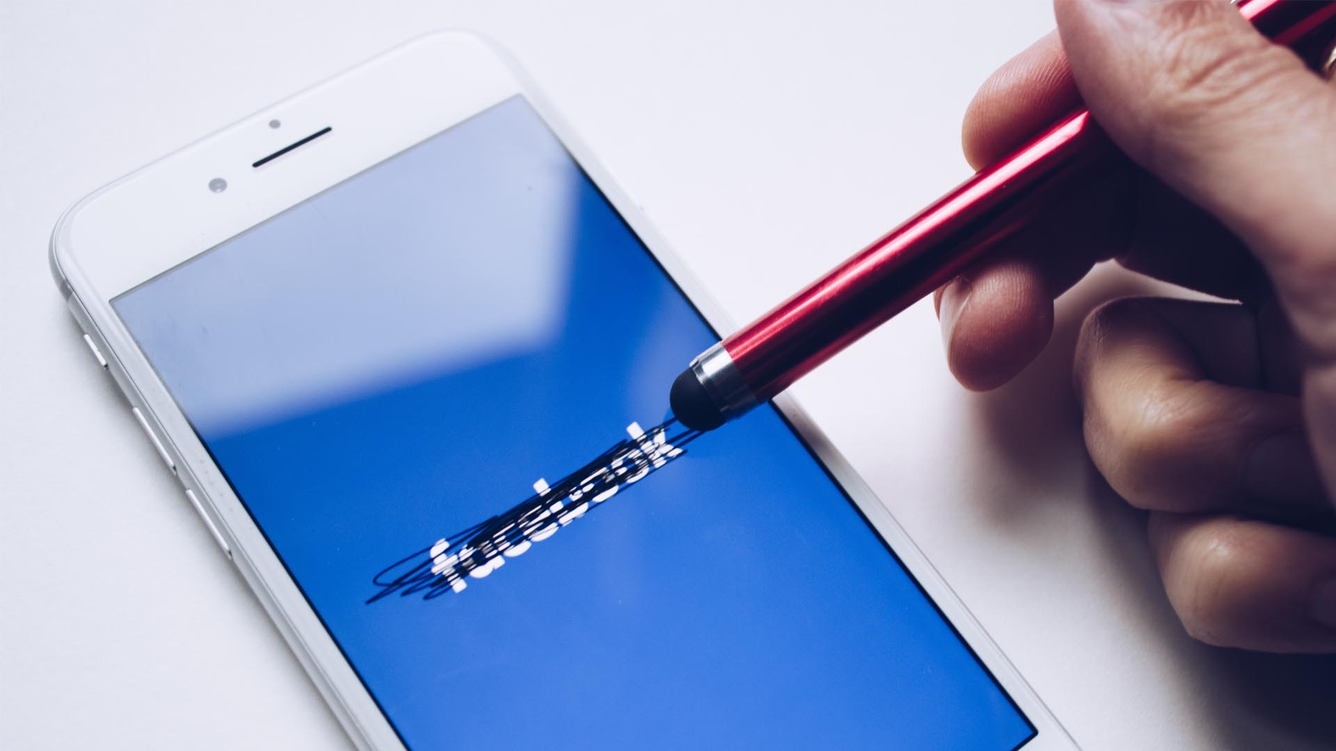 Facebook, Instagram And Other Platforms Experiencing Partial Outrages All Over The World