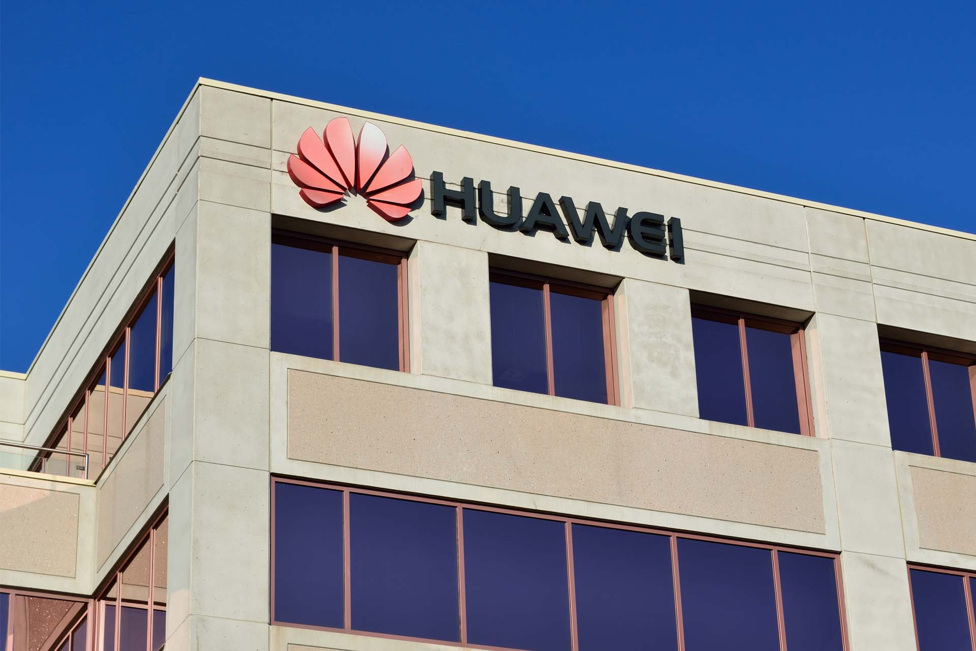 Huawei Tops Samsung to Become World’s No. 1 Mobile Company